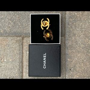 CC Gold Turn lock Earrings